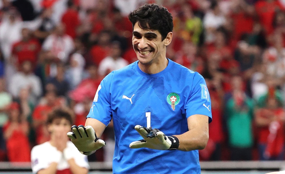 Bounou the Barrier: Moroccan No.1 claims coveted CAF Goalkeeper of the Year  crown