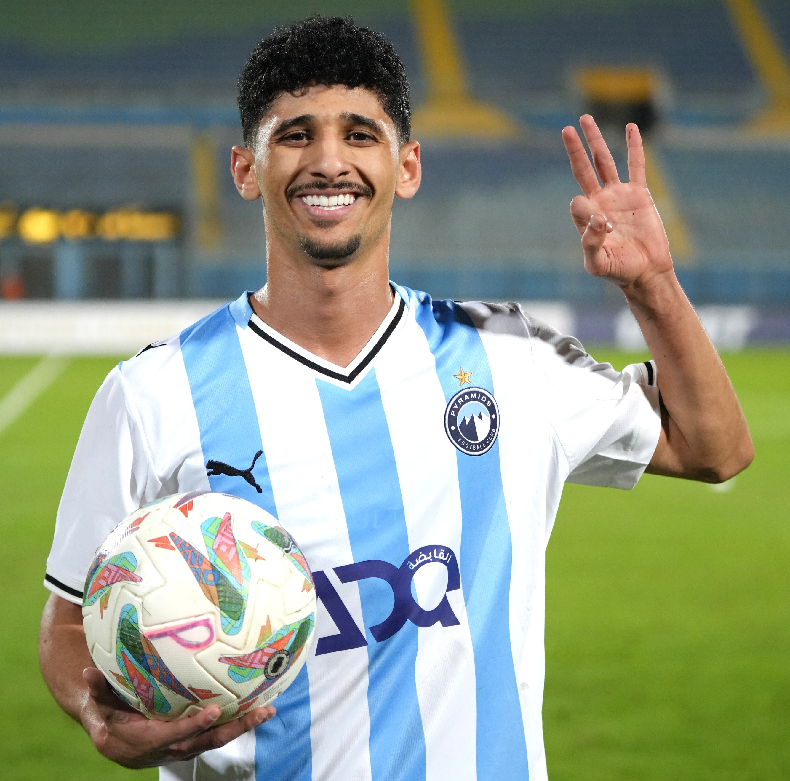 رابطة أبطال إفريقيا توتال إنيرجيز: الأهلي المصري يعود بنقطة من تنقله لمواجهة الجيش الملكي المغربي ومولودية الجزائر تتعادل داخل الديار أمام ماميلودي صن داونز