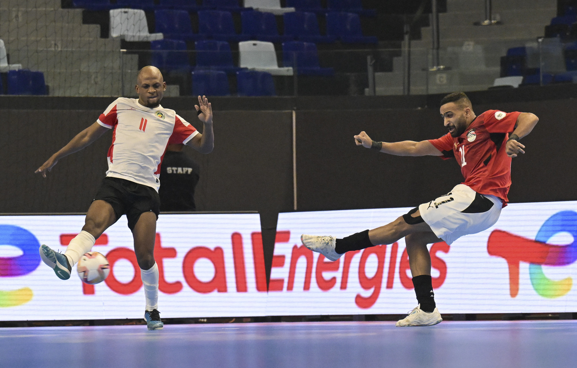 مصر تواجه موزمبيق اليوم في أمم إفريقيا لكرة الصالات