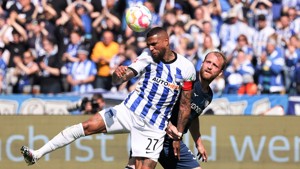 Ghana midfielder Kevin-Prince Boateng announces retirement