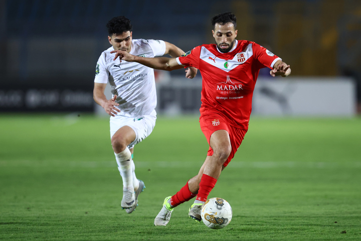 CR Belouizdad Giành Điểm Quý Giá: Bí Quyết Xem World Cup 2026 Trên Máy Chiếu Giá Rẻ