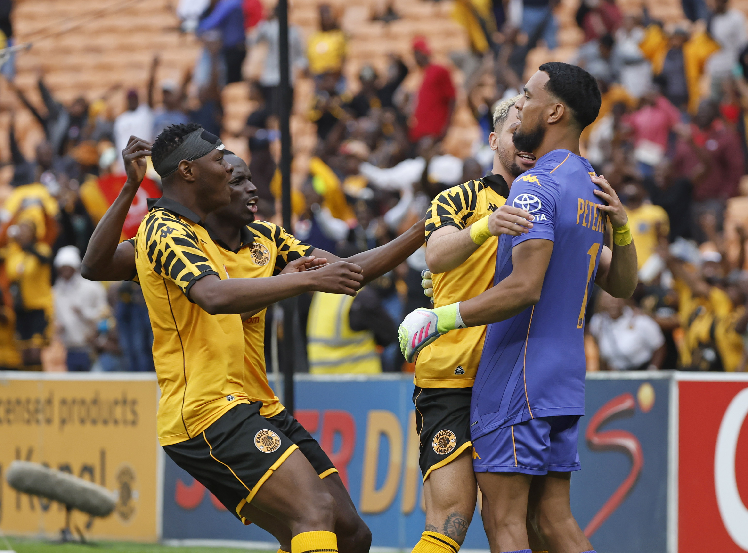 TotalEnergies CAF Confederation Cup Kaizer Chiefs Edge Kabuscorp On 
