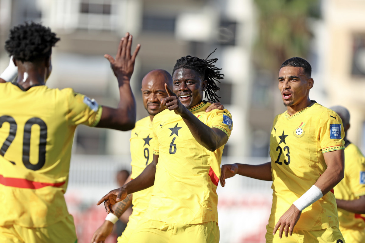 Ghana extérieur 26/27